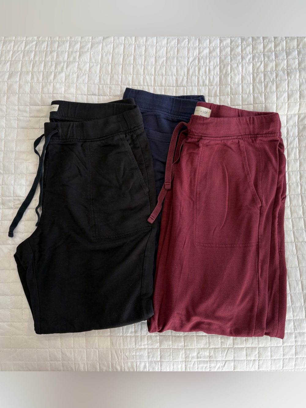 Bundle of 3 Lou & Grey for Loft Signaturesoft Sweat Pants